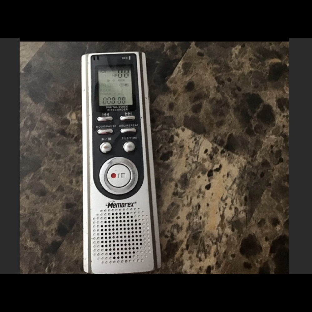 Memorex digital hand recorder